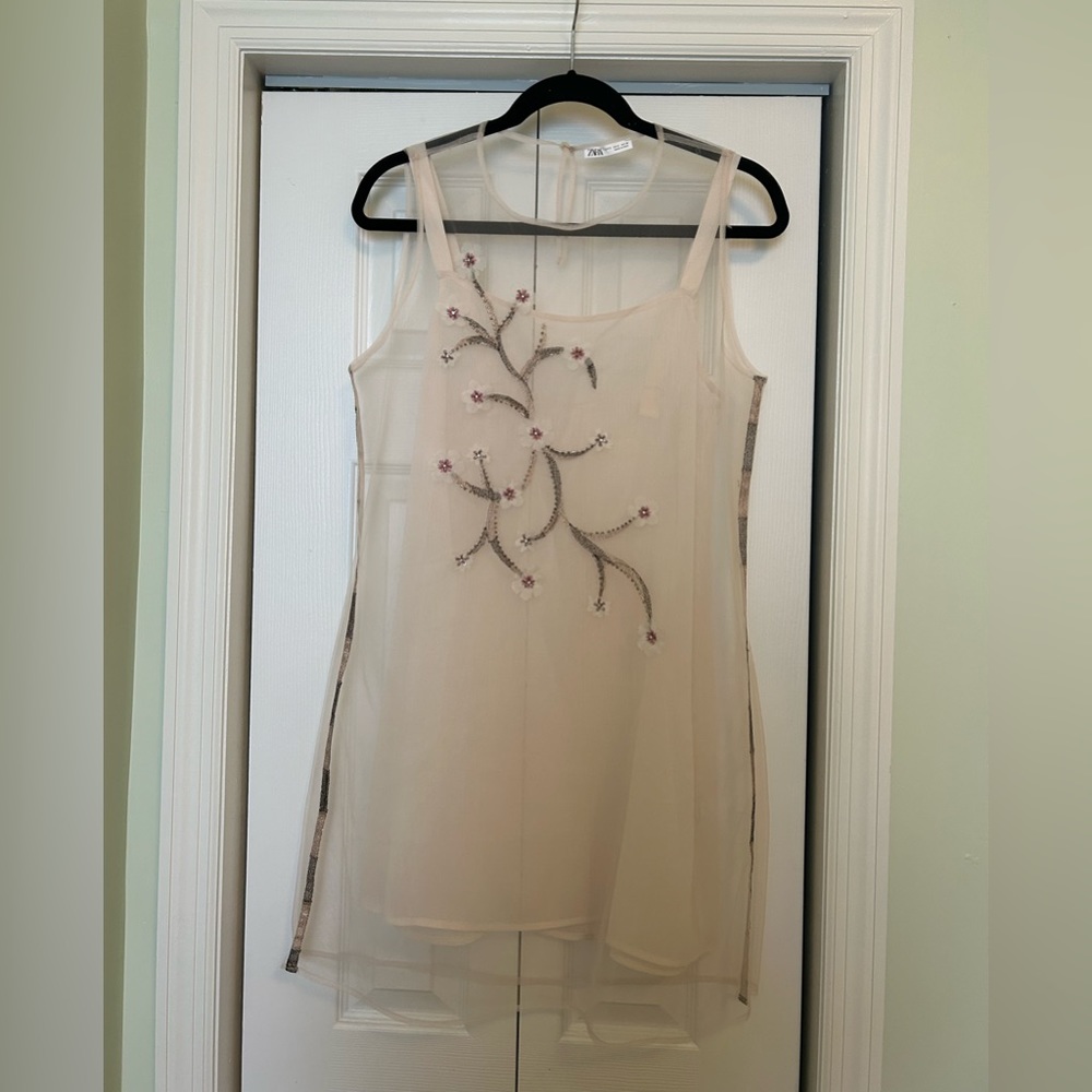 Zara Light Pink Sheath Mini Dress With Beading